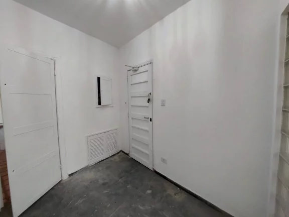 Imagem Sobrado amplo para locação, 155 m², 3 quartos - Vila Monumento