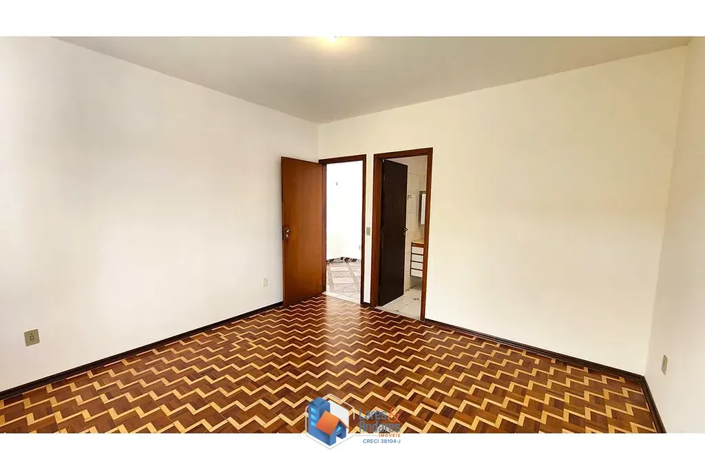Imagem Casa à venda 4 Quartos 2 Suites 2 Vagas 218M² Mirandópolis São Paulo - SP