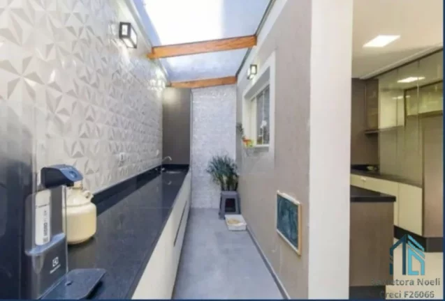 Imagem Sobrado em condomínio 03 quartos c/suíte, terraço, espaço nos fundos, no Uberaba em Curitiba PR