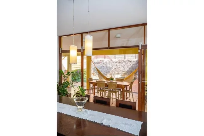 Imagem Casa à venda em Alto de Pinheiros, com 351 m², 4 dormitórios, sendo 2 suítes