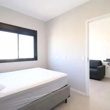 Imagem Studio para Venda em São Paulo, Vila Pompéia, 1 dormitório, 1 banheiro
