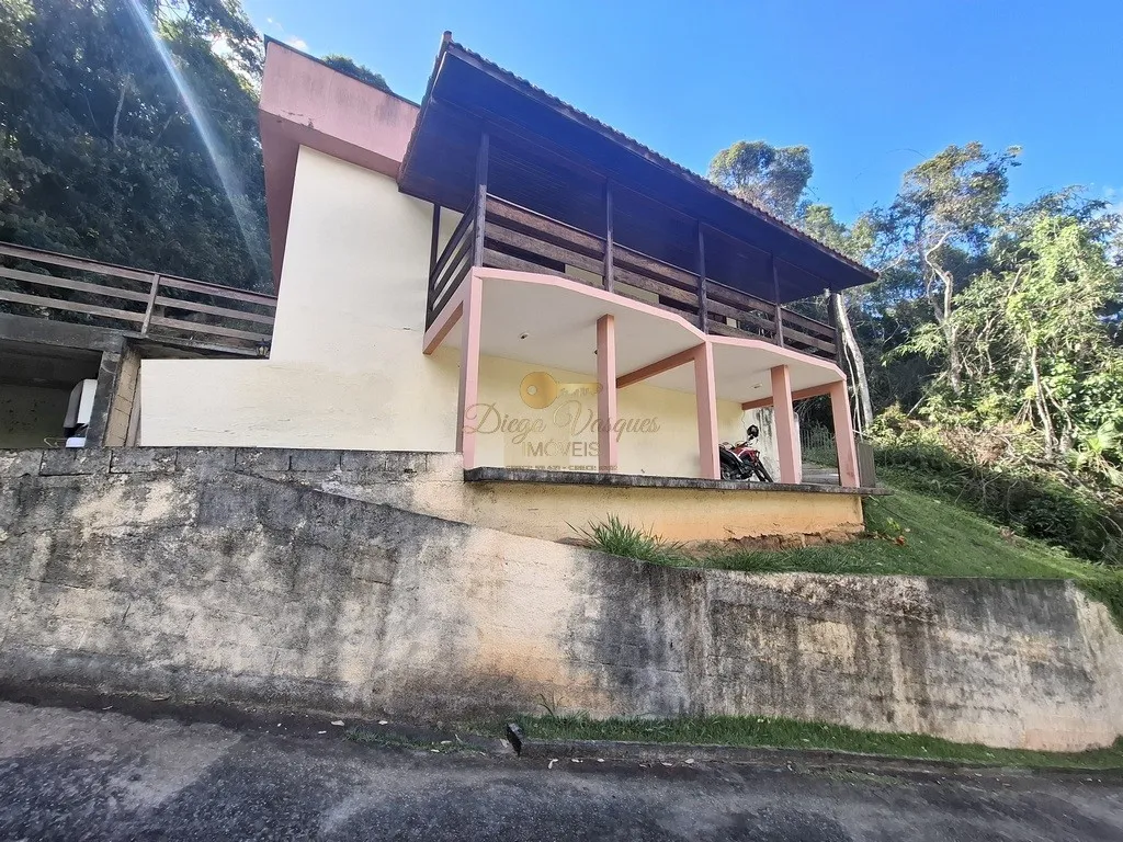 Imagem Casa para Venda em Teresópolis / RJ no bairro Albuquerque