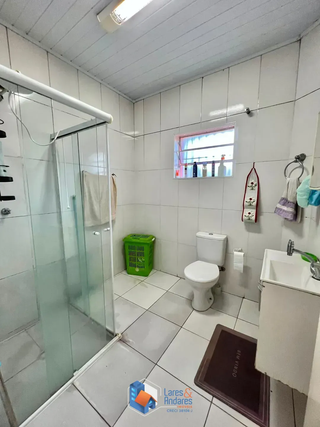 Imagem Casa para venda em Vila dos Remédios com 2 quartos, 330m²