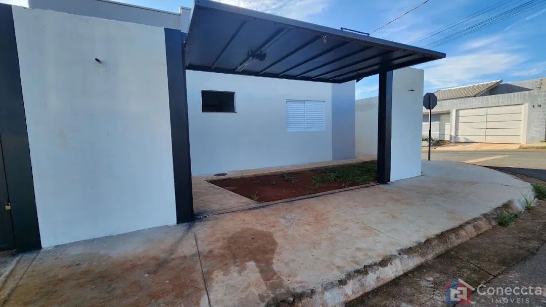 Foto do imóvel Casa com 3 dormitórios à venda, 63 m² por R$ 270.000,00 - Sorriso - Patos de Minas/MG