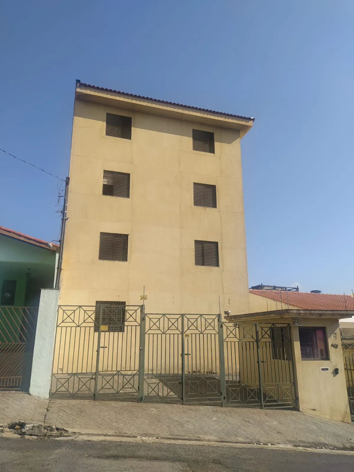 Imagem Amplo apartamento - Jardim Simus
