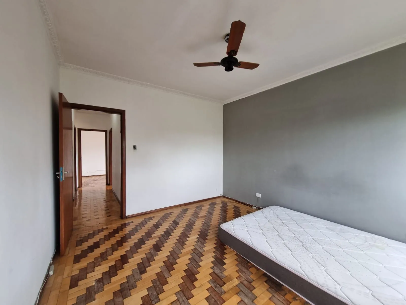 Imagem Apartamento de 3 dormitórios para venda no Bairro Azenha