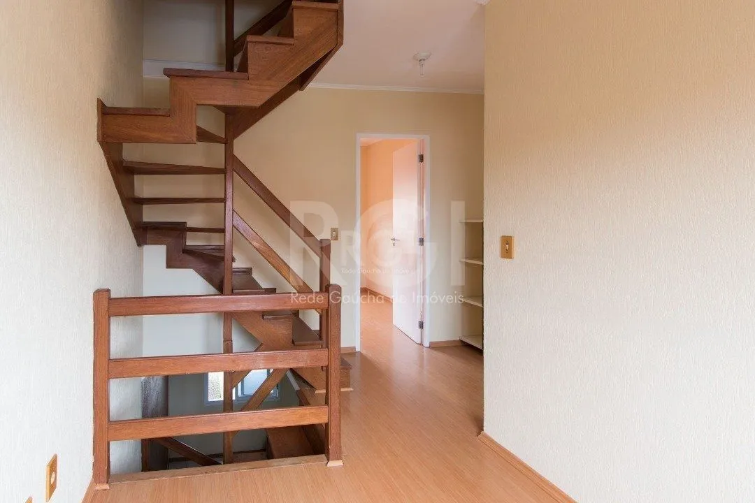 Imagem Casa Condominio para Venda - 92.32m², 3 dormitórios, sendo 1 suites, 2 vagas - Cristal