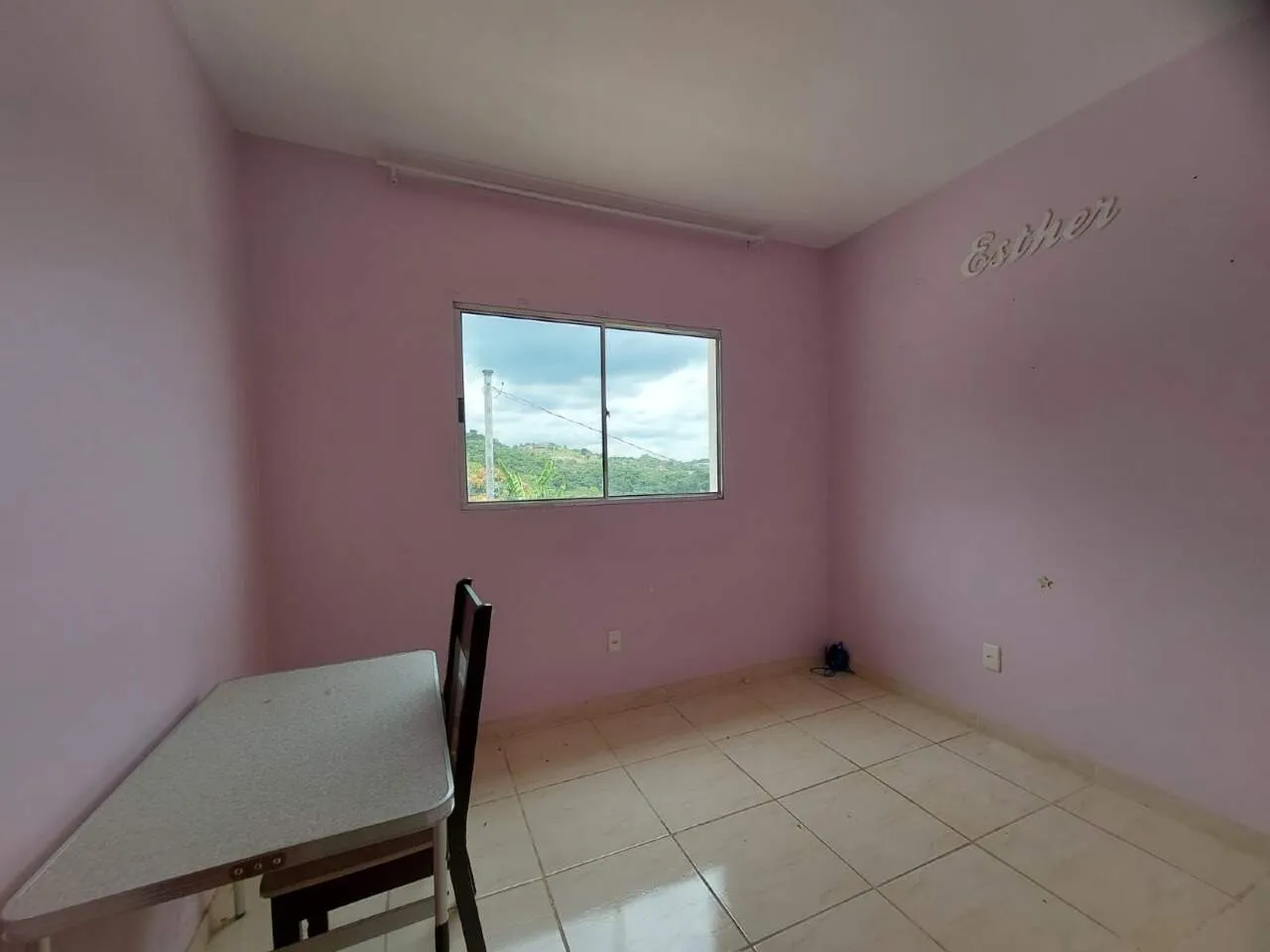 Imagem CASA AMPLA+3 VAGAS+2BANHEIROS+ARMARIO EMBUTIDO NO QUARTO