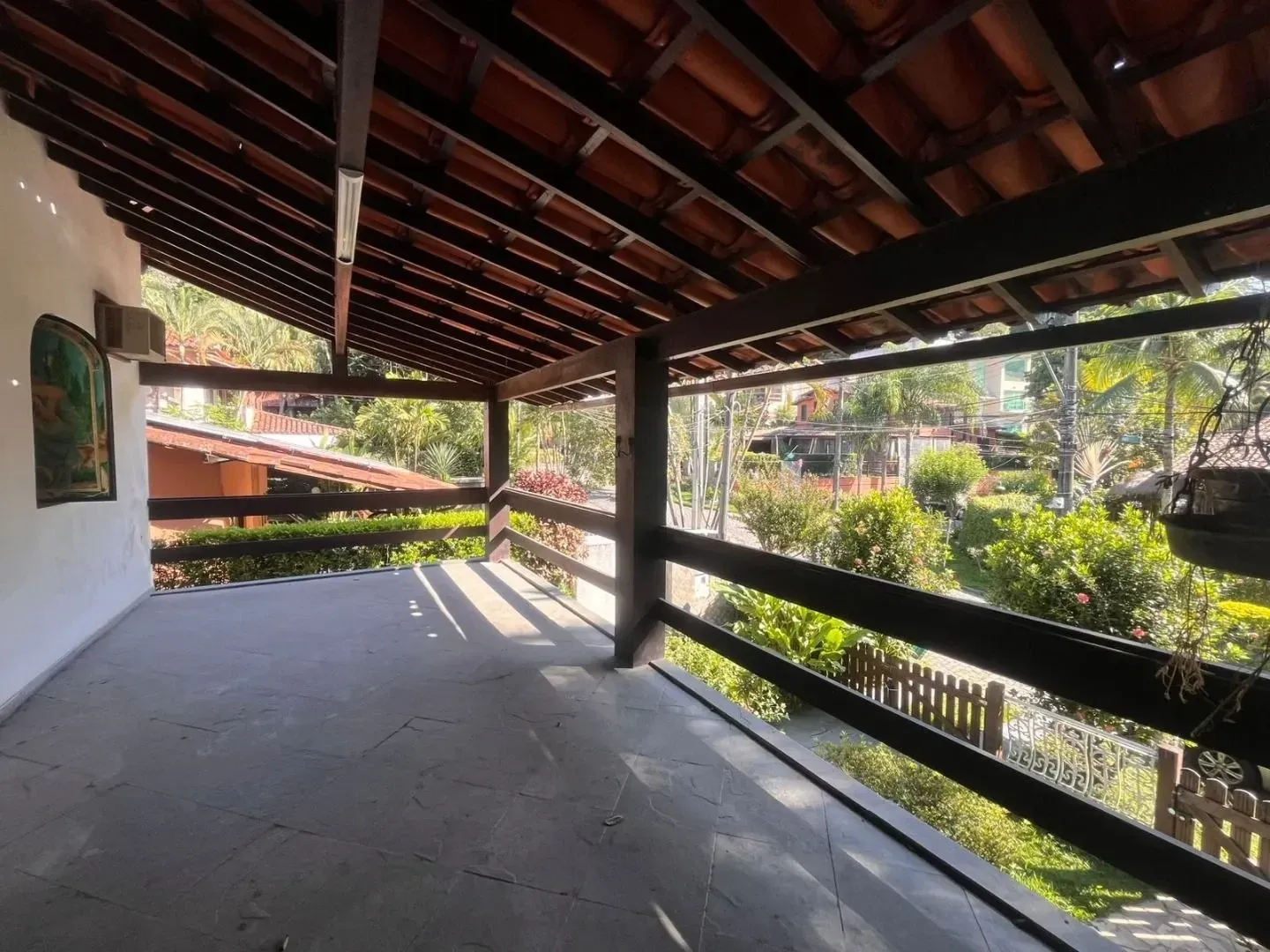 Imagem Casa de Condomínio com 4 Quartos à Venda, 245 metros em Itaipu - Niterói