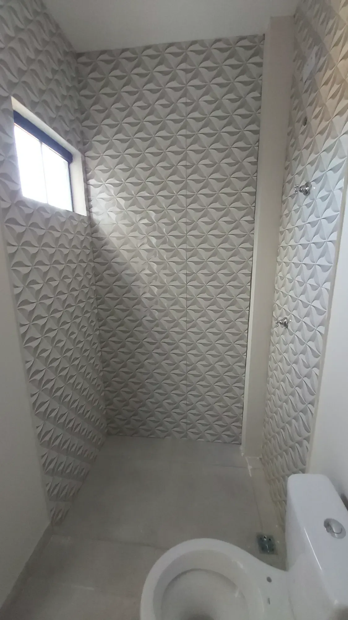 Imagem Sobrado com 3 Quartos para Alugar, 88 m² em Monte Castelo - Campo Grande