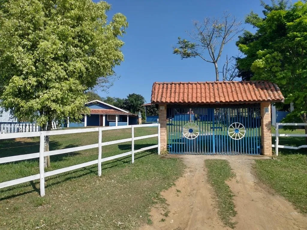 Foto do imóvel Chácara à venda 1 Quarto, 1 Suite, 13700M², Vila Menino Jesus, Caçapava - SP