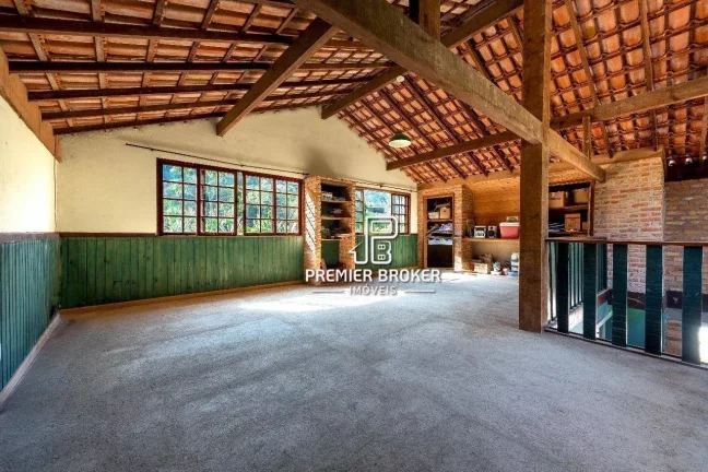 Imagem Casa à venda, 400 m² por R$ 880.000,00 - Córrego das Pedras - Teresópolis/RJ