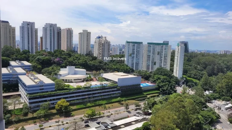 Imagem Apartamento à venda na Vila Andrade, São Paulo-SP: 1 quarto, 1 sala, 1 banheiro e vaga de garagem. Venha conferir!