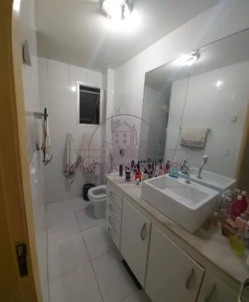 Imagem Apartamento 3 quartos na quadra do mar em Praia da Costa ( Suspensa )