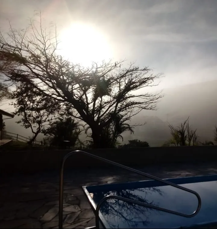 Imagem Sítio à Venda - 36.000m² com Casa de 273m² - Próximo à Cachoeira Grande, Ideal para Moradia ou Airbnb