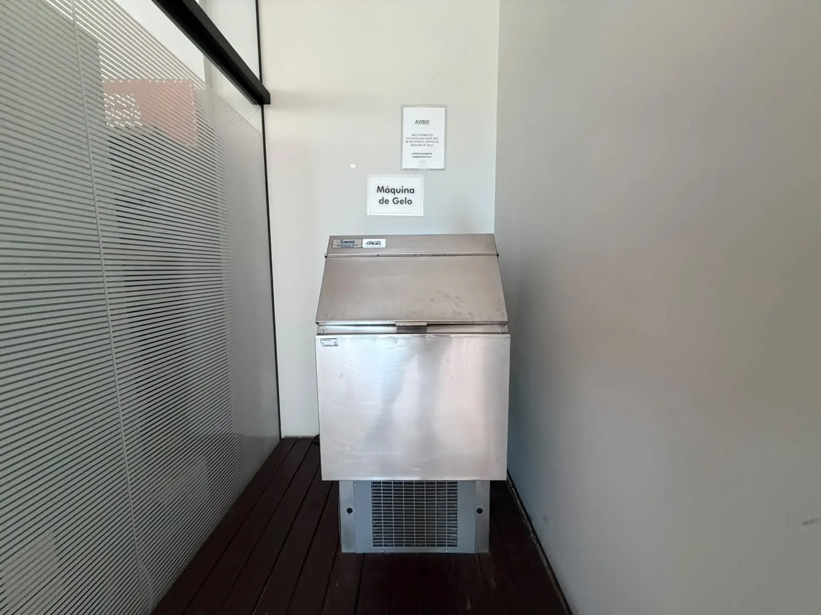 Imagem Apartamento à venda com 90m2 por R$ 2.150.000,00