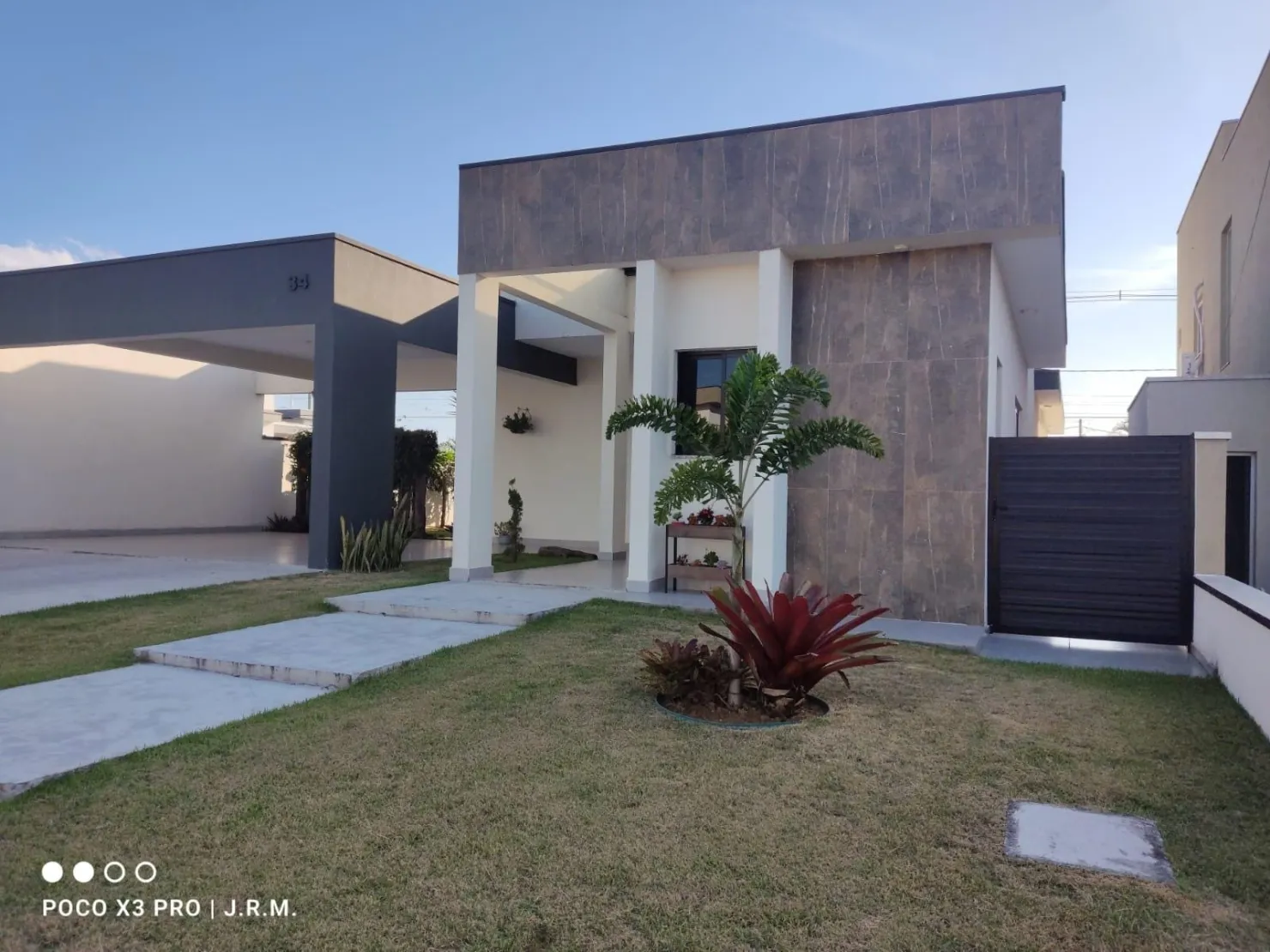 Foto do imóvel Casa à venda 3 Quartos, 1 Suite, 6 Vagas, 435M², Pindamonhangaba - SP | Condominio Village Splendore