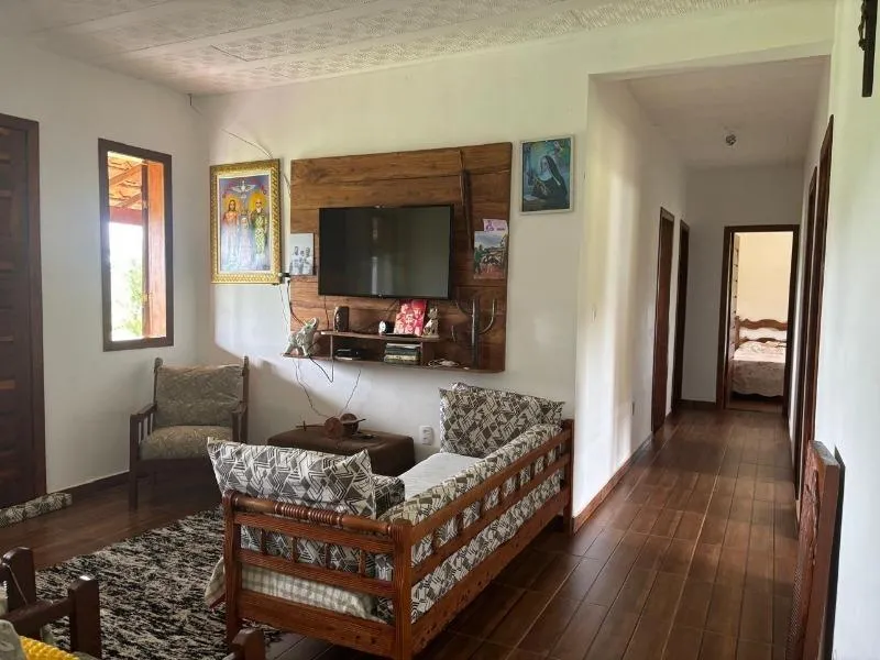 Imagem Vende-se Maravilhoso Sítio em Entre Rios de Minas - com 10 hectares de terra