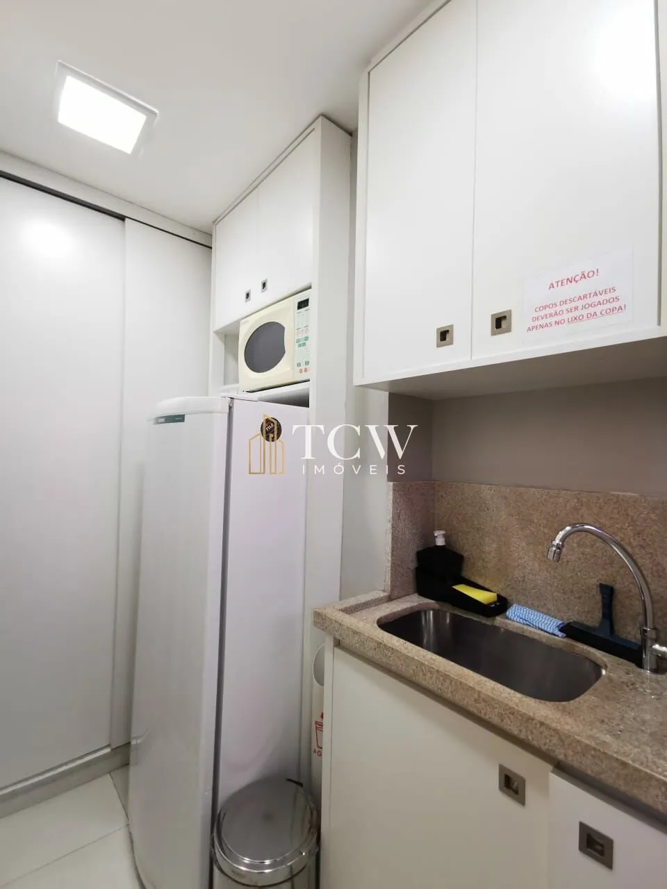 Imagem Conjunto Comercial no Paraíso