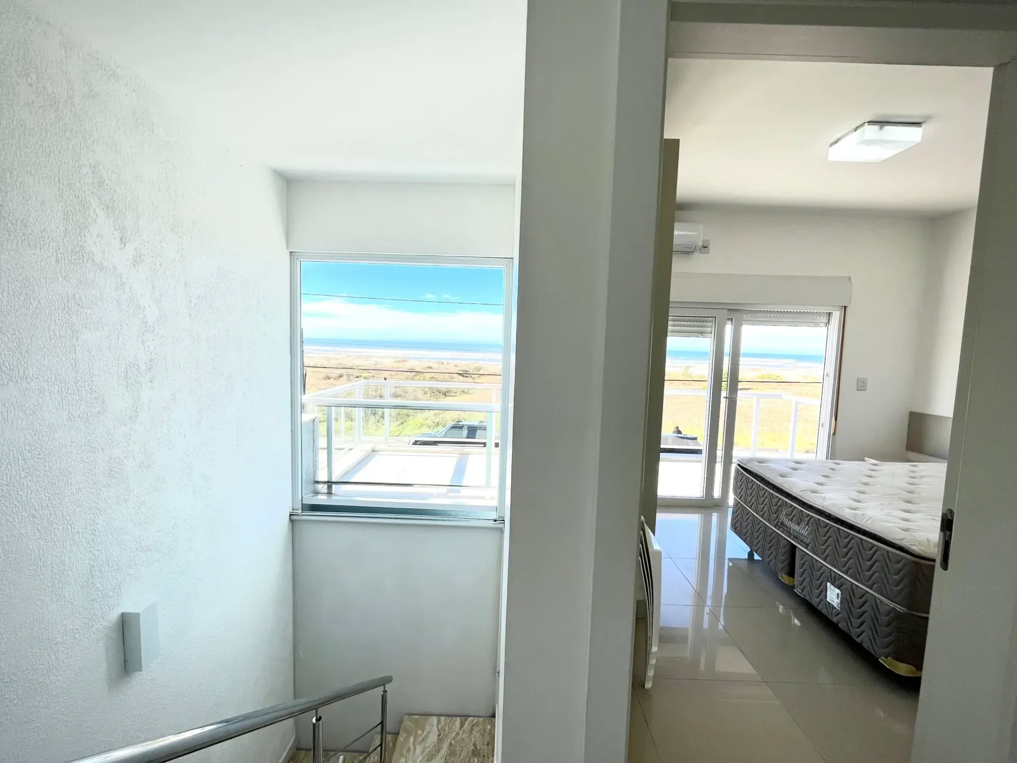 Imagem Sobrado com 4 Quartos à Venda, 200 m² em Posto 5 (Capão Novo) - Capão da Canoa