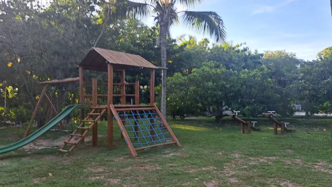 Imagem Casa de Condomínio com 4 Quartos para Alugar ou Temporada, 350 m² em Praia do Forte - Mata de São João