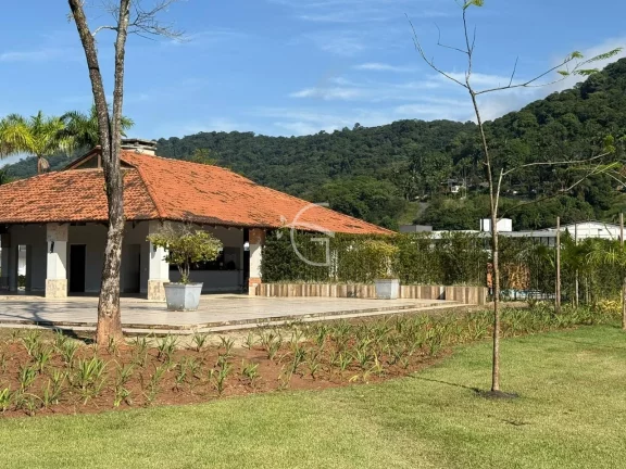 Imagem Terreno em Condomínio Fechado em Pirabeiraba!