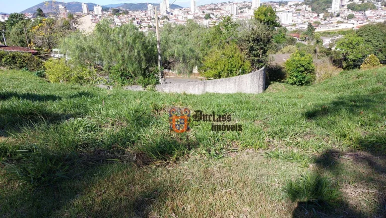 Imagem Terreno à venda, (Acompanha projeto maravilhoso) 523 m² por R$ 350.000 - Jardim América - Bragança Paulista/SP