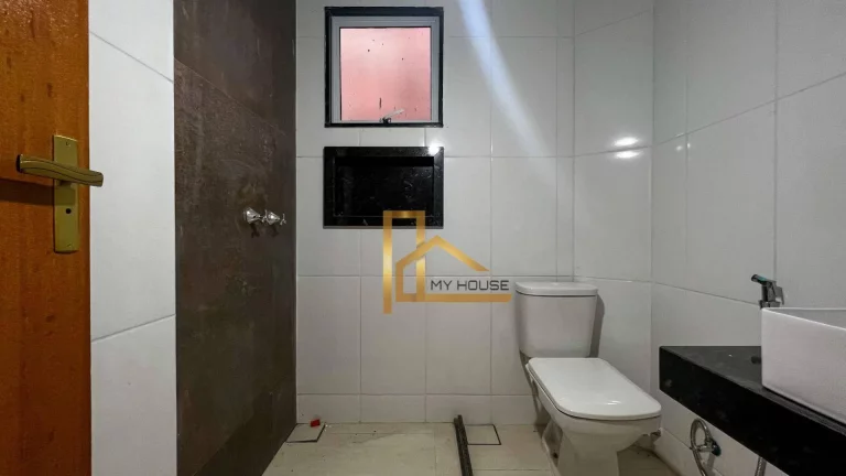 Imagem Casa nova com 4 suítes em meio a Natureza na Granja Guarani em Teresópolis-RJ