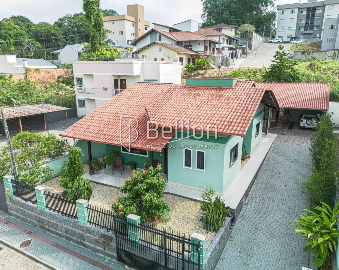 Foto do imóvel Casa de 1 suíte + 3 quartos e com área de festas no bairro das Nações em Indaial! em Rua Porto Belo