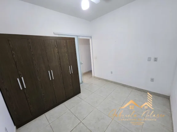 Imagem Ótima casa com 2 dormitórios no Jardim Silvânia