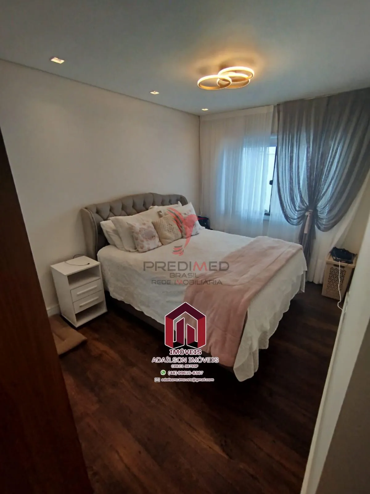 Imagem Casa com 3 Quartos sendo um suíte à venda, 104m² Privativos - 2 vagas Tijucas SC Brasil
