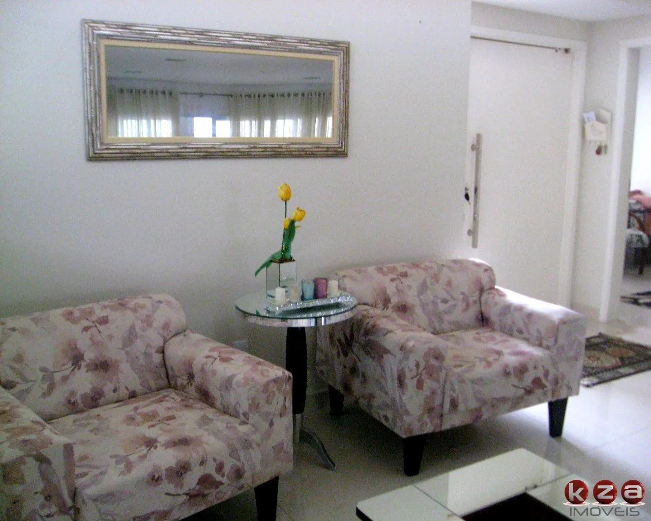 Imagem Magnífica casa em condomínio à venda em Valinhos-SP, no Condomínio Residencial Querencia: 4 quartos, 4 suítes, 3 salas, 8 banheiros, 4 vagas de garagem, 395m².