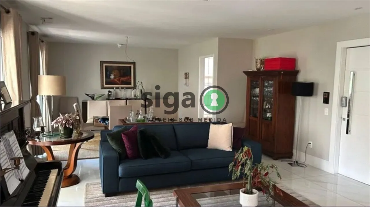 Imagem Apartamento de Alto Padrão com 4 Suítes e 5 Vagas em Moema.
