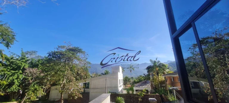 Imagem Casa com 4 dormitórios à venda, 230 m² por R$ 2.600.000,00 - Lagoinha - Ubatuba/SP