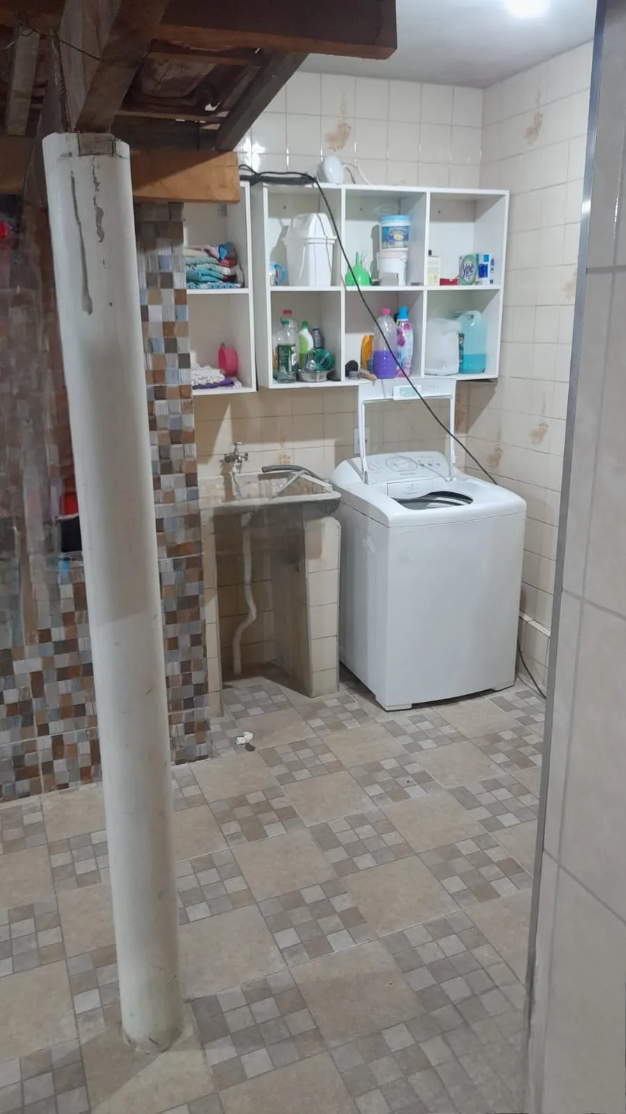 Imagem Casa à Venda no Bairro Mirante dos Ovinis, Votorantim - 2 Quartos e Quintal Amplo