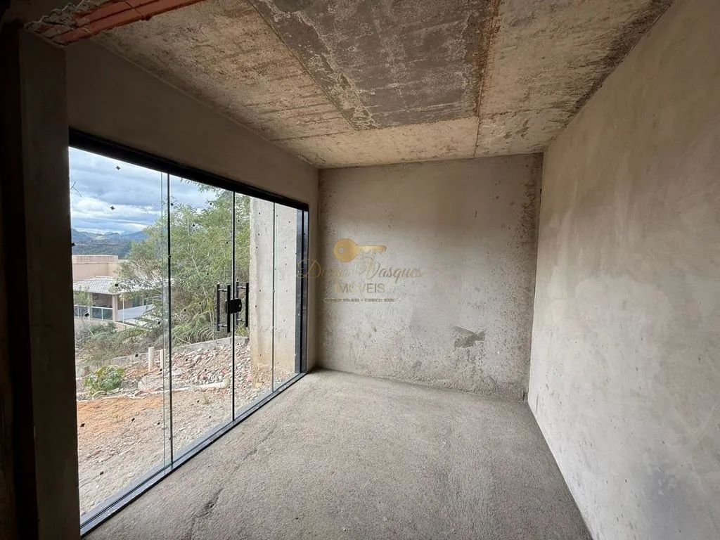 Imagem Casa em Condomínio para Venda em Teresópolis / no bairro Albuquerque