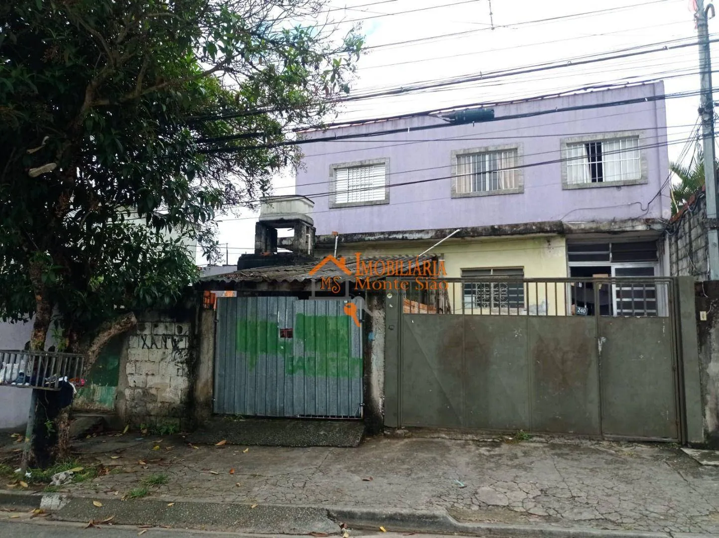 Imagem Sobrado com 5 dormitórios à venda, 250 m² por R$ 650.000,00 - Jardim São Domingos - Guarulhos/SP