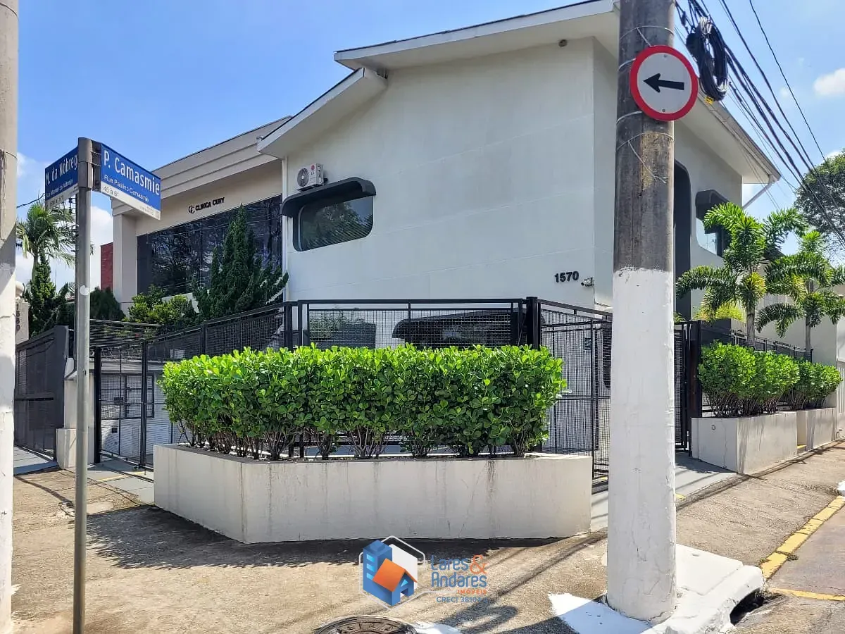 Foto do imóvel Casa comercial para venda em Paraíso, 181m² em Rua Manuel da Nóbrega