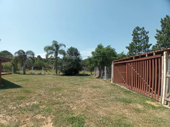 Imagem EXCELENTE!!! Sítio com 9Ha., Casa, Galpão animais, Piscina, em Águas Claras