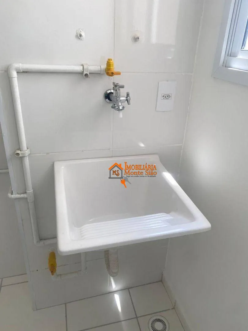 Imagem Apartamento com 2 dormitórios à venda, 44 m² por R$ 329.000,00 - Água Chata - Guarulhos/SP