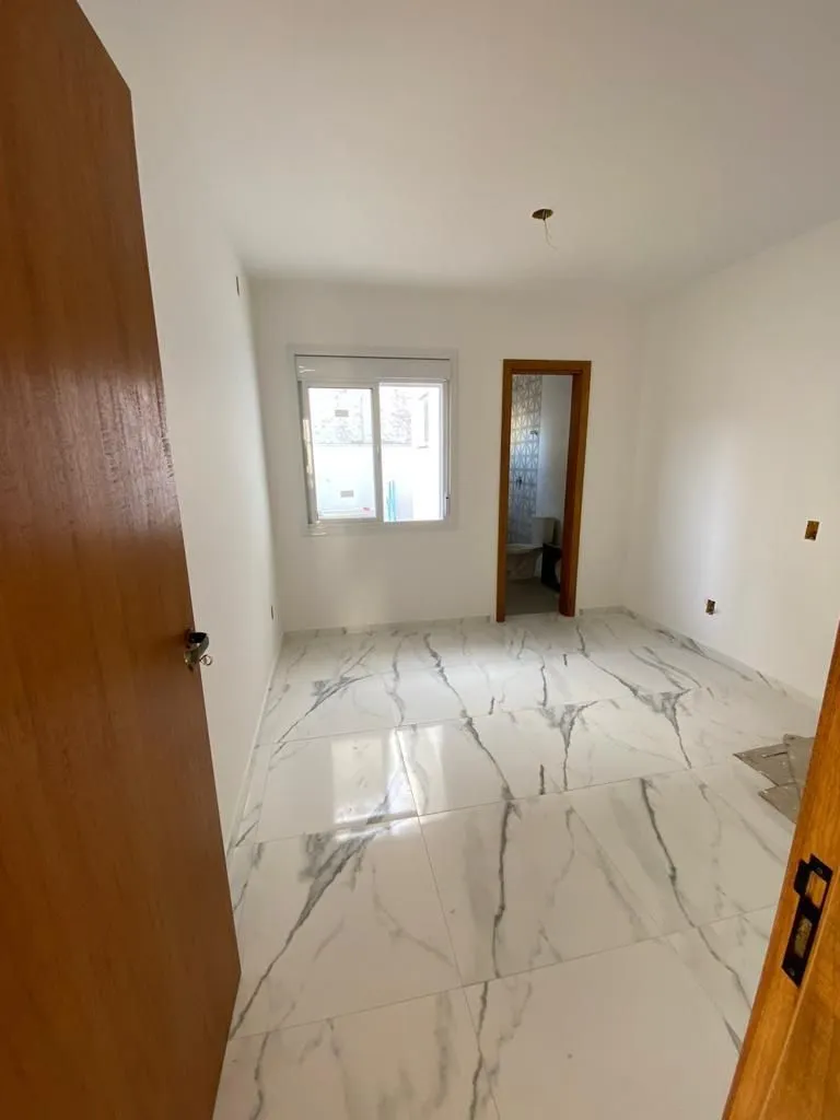 Imagem Linda Casa térrea de 2 Dormitórios sendo um suite Localizada no Ipanema Residence Park