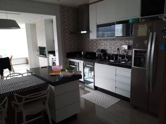 Imagem Cobertura Duplex à Venda no bairro Indaiá em Caraguatatuba