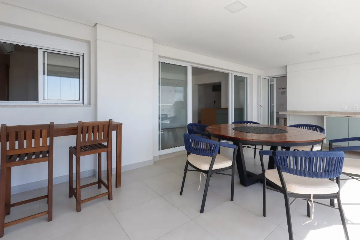 Imagem Apartamento para venda em Vila Anastácio com 3 quartos, sendo 3 suítes, 136m2