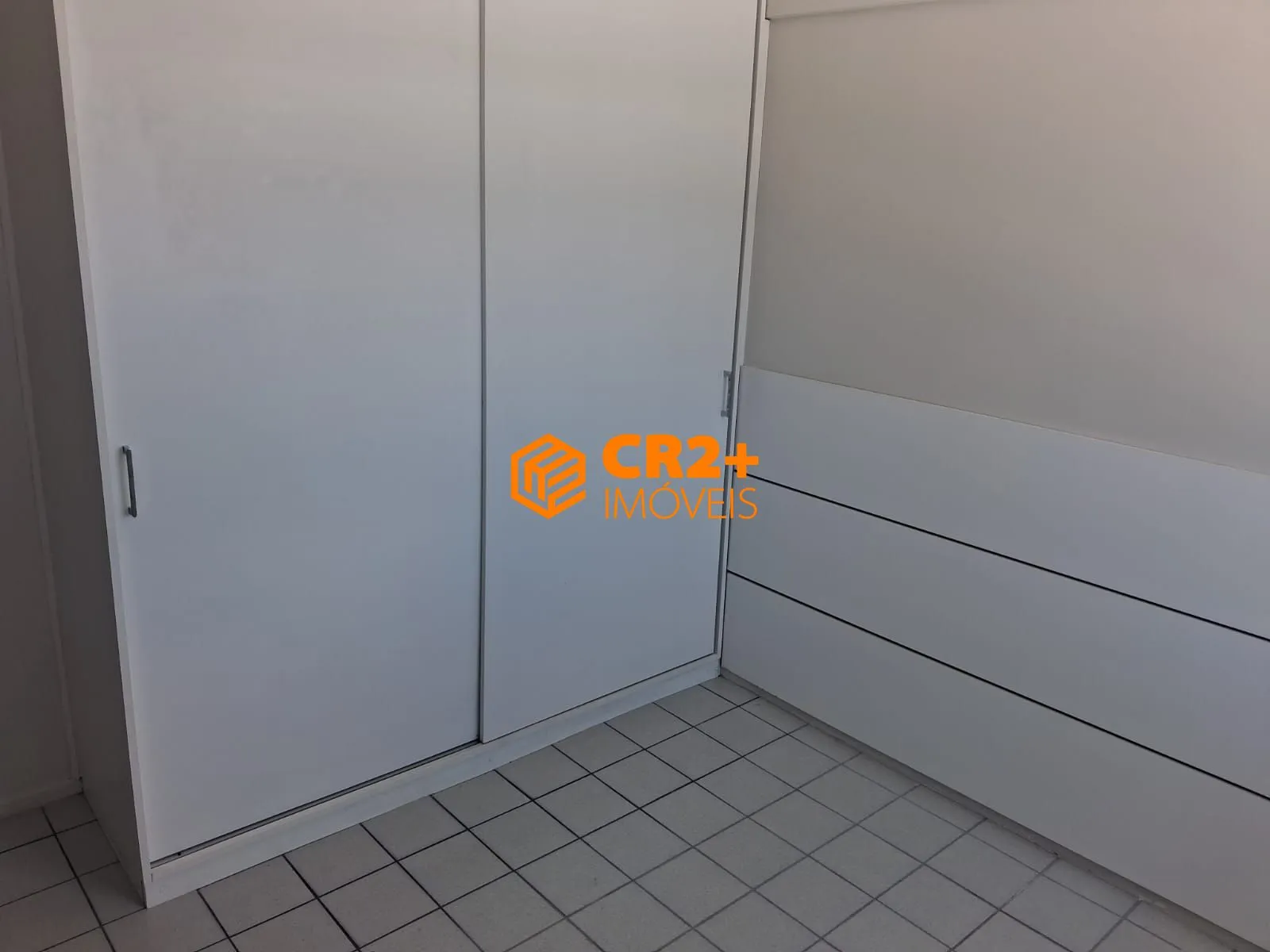 Imagem Apartamento à Venda 02 quartos,01 suíte no Pina com 72M².