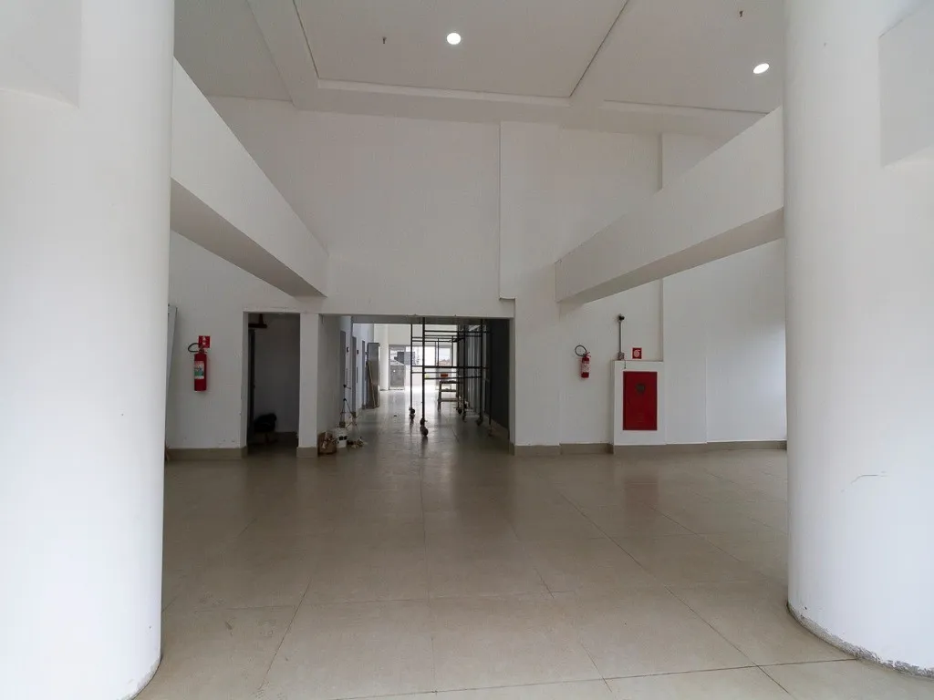 Imagem Sala à venda no Centro de Santo André-SP: 1 sala, 1 banheiro, 1 vaga de garagem, 37,00m² pronto para você!