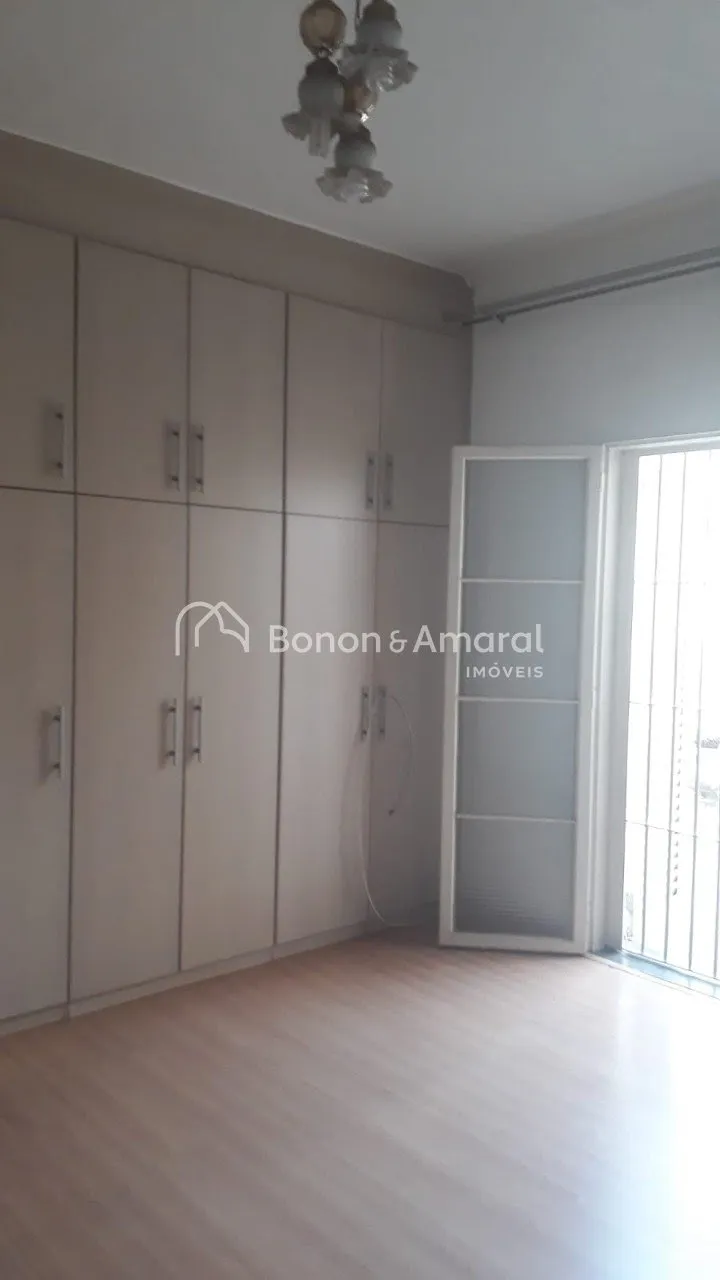 Imagem Casa Térrea Comercial/Residencial à Venda no Taquaral - Campinas