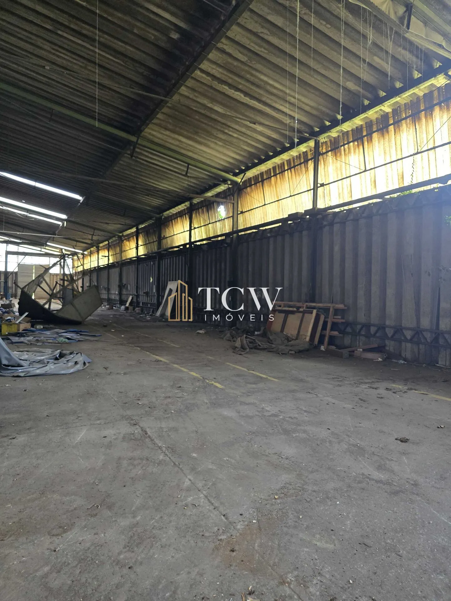 Imagem Galpão Industrial à Venda em Cumbica - Guarulhos/SP | 8.000 m² Construídos | Terreno 20.000 m²