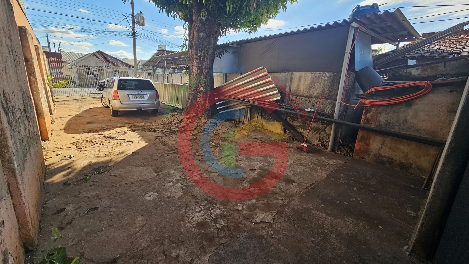 Imagem Casa com cômodo comercial - Coimbra