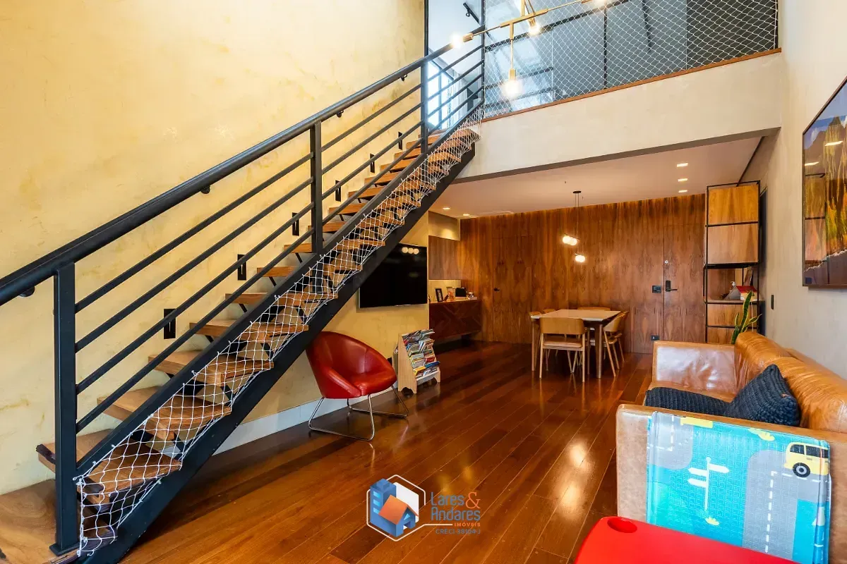 Imagem Cobertura para venda em Indianópolis com 3 quartos, sendo 1 suíte, 245m²