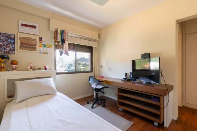 Imagem Apartamento à venda em São Paulo, Vila Morumbi, com 3 quartos, 232m2